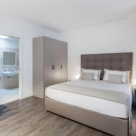 & Urban Padel Milão