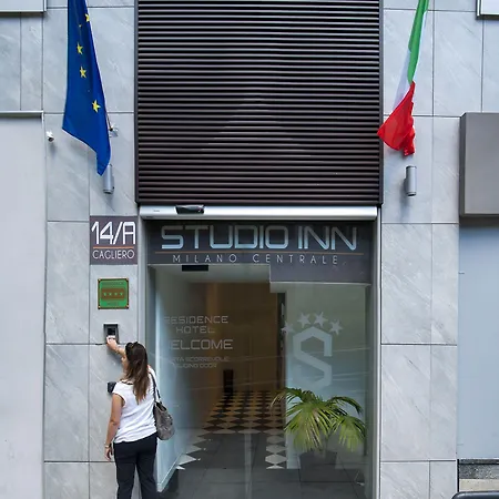 Apart-hotel & Urban Padel Milão