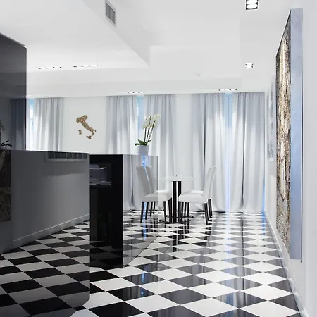 Apart-hotel & Urban Padel 4*