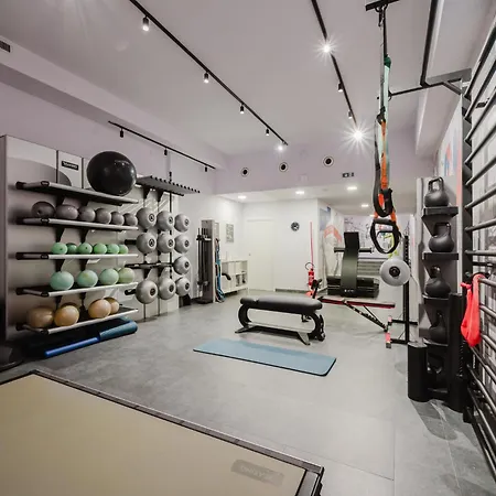 Aparthotel & Urban Padel