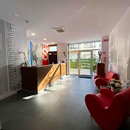 Aparthotel & Urban Padel Milano