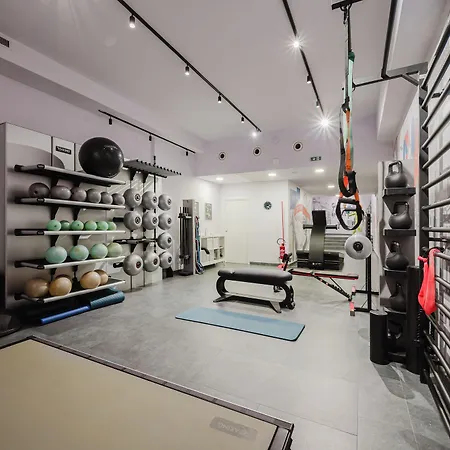 & Urban Padel Aparthotel