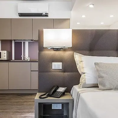 Aparthotel & Urban Padel Milano