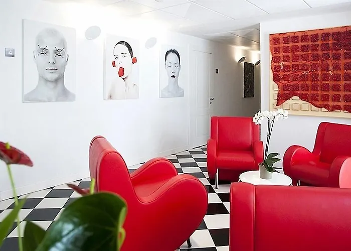 & Urban Padel アパートホテル