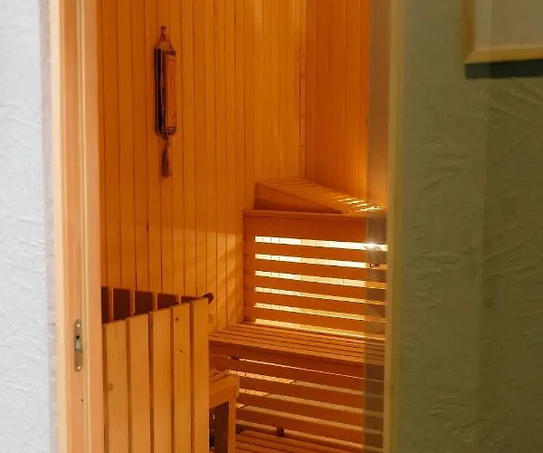 & Urban Padel アパートホテル ミラノ