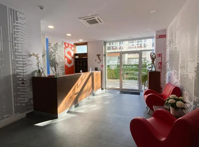 & Urban Padel アパートホテル