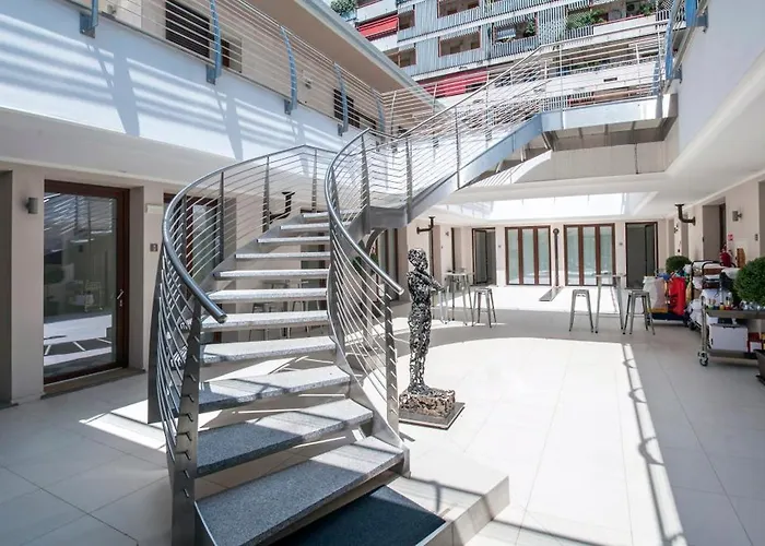 アパートホテル & Urban Padel 4*