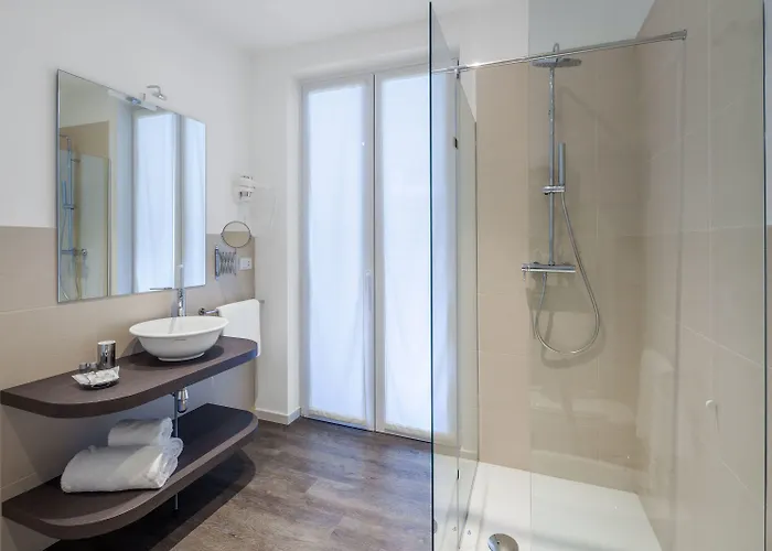 & Urban Padel アパートホテル 4*