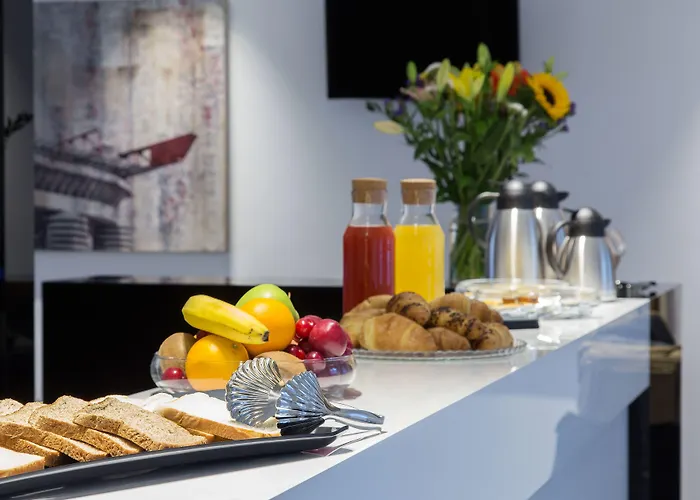 & Urban Padel アパートホテル ミラノ