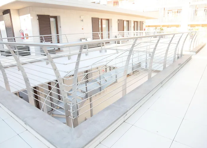 & Urban Padel アパートホテル