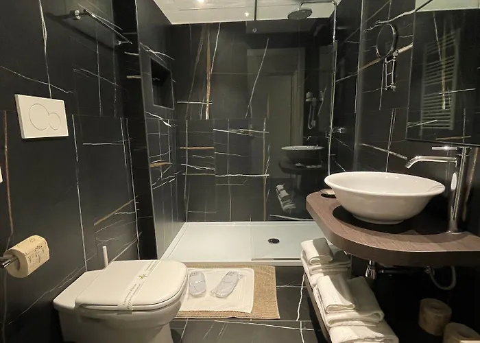 & Urban Padel アパートホテル ミラノ