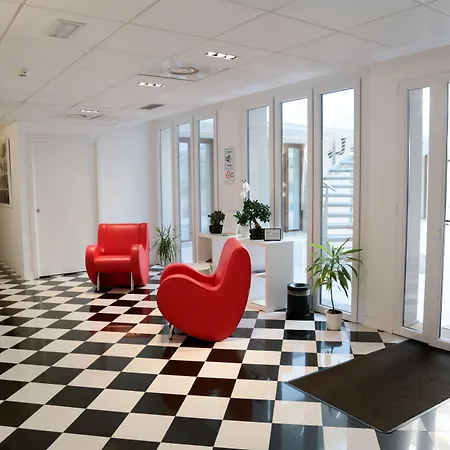 Lägenhetshotell & Urban Padel 4*